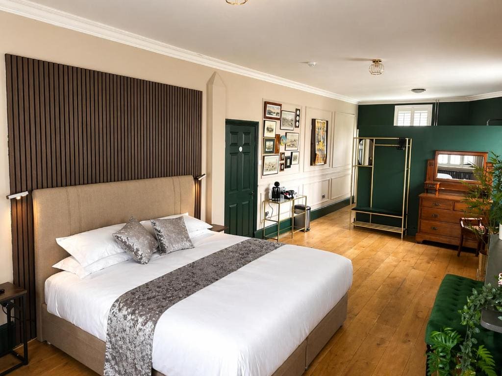 Superior King Room room - Image 1