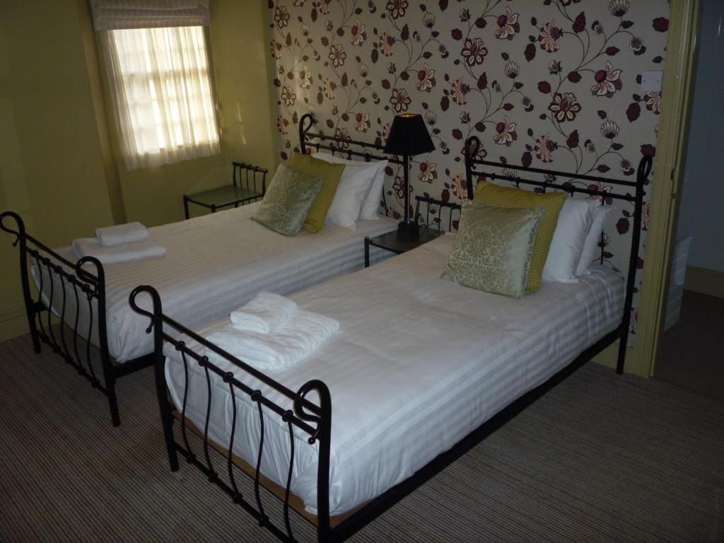 Superior Double Room room - Image 3