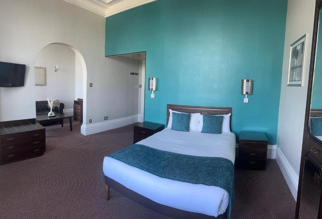 Standard Double Room with View room - Image 2