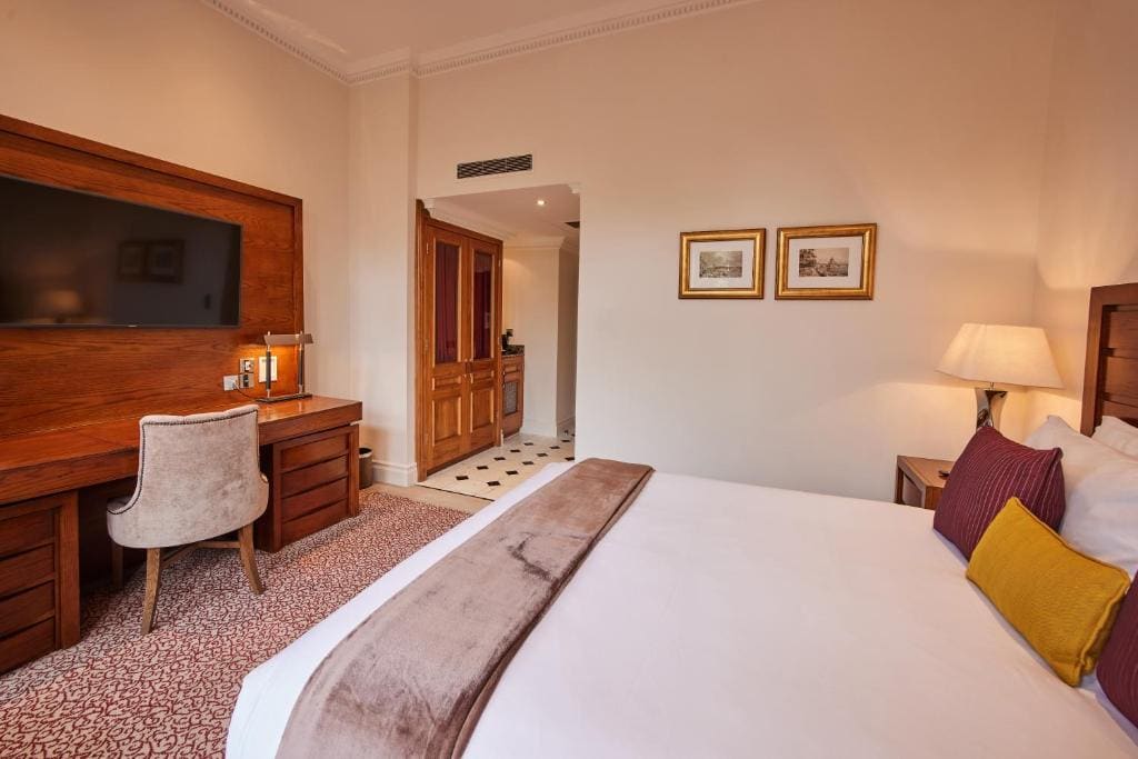 Double Room with Garden View room - Image 1