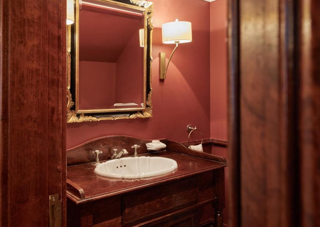 The Library Suite room - Image 3