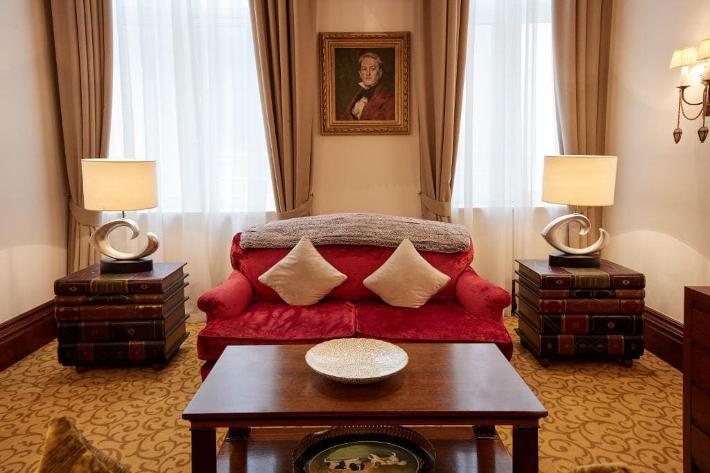 The Library Suite room - Image 2