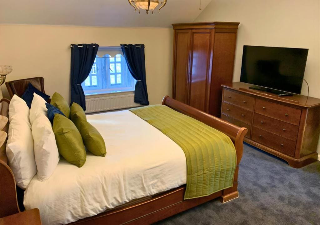 Classic Double Room room - Image 2