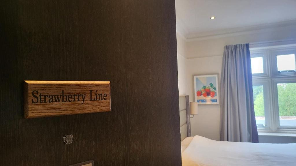 Superior Double Room room - Image 3
