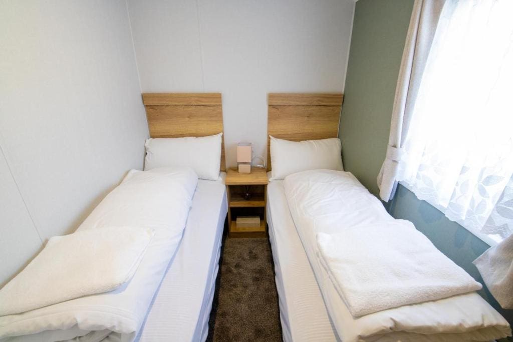 Apartment room - Image 3