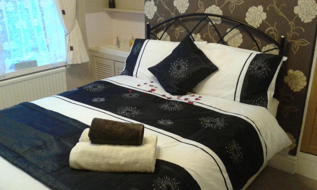 Deluxe Double Room room - Image 2