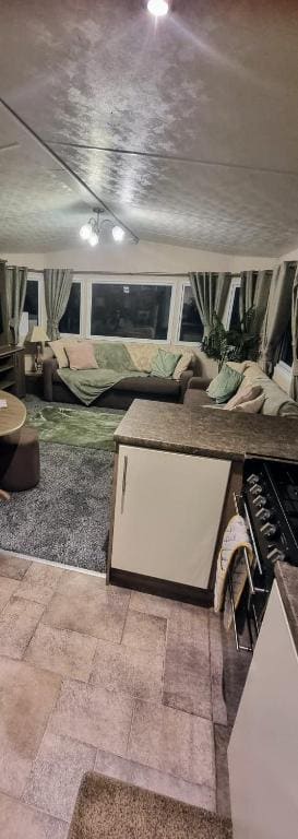 Caravan room - Image 1