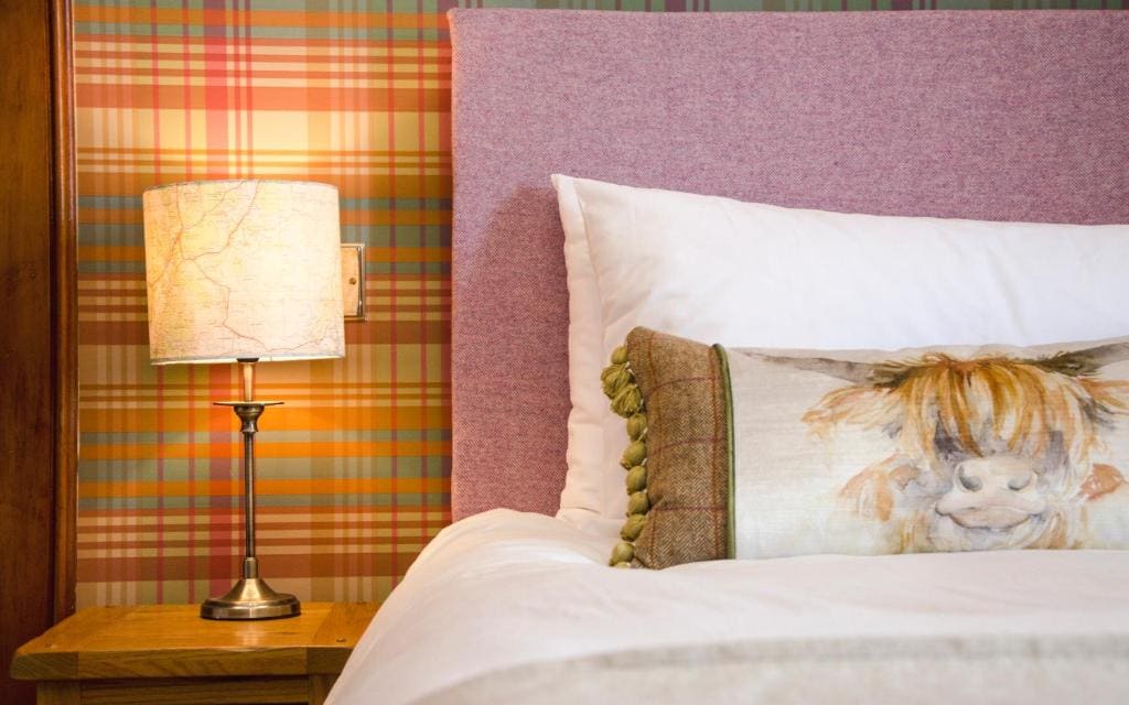 Deluxe Twin Room room - Image 2