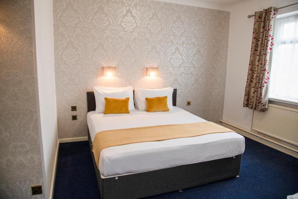 Superior Double Room room - Image 3