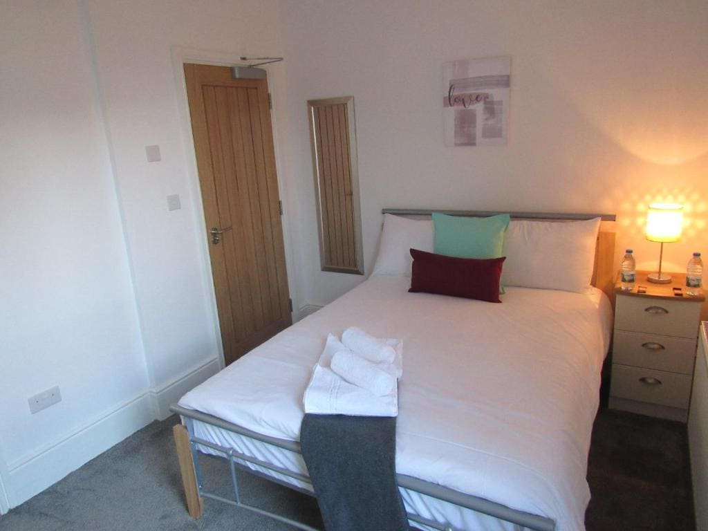 En Suite Large Double Room room - Image 1