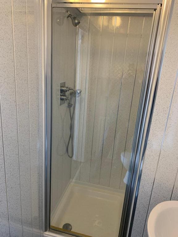 Double Room with Sea View room - Image 2
