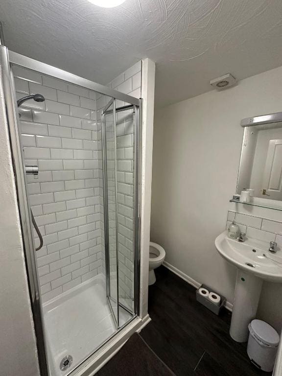 Double Room with Private Bathroom room - Image 3
