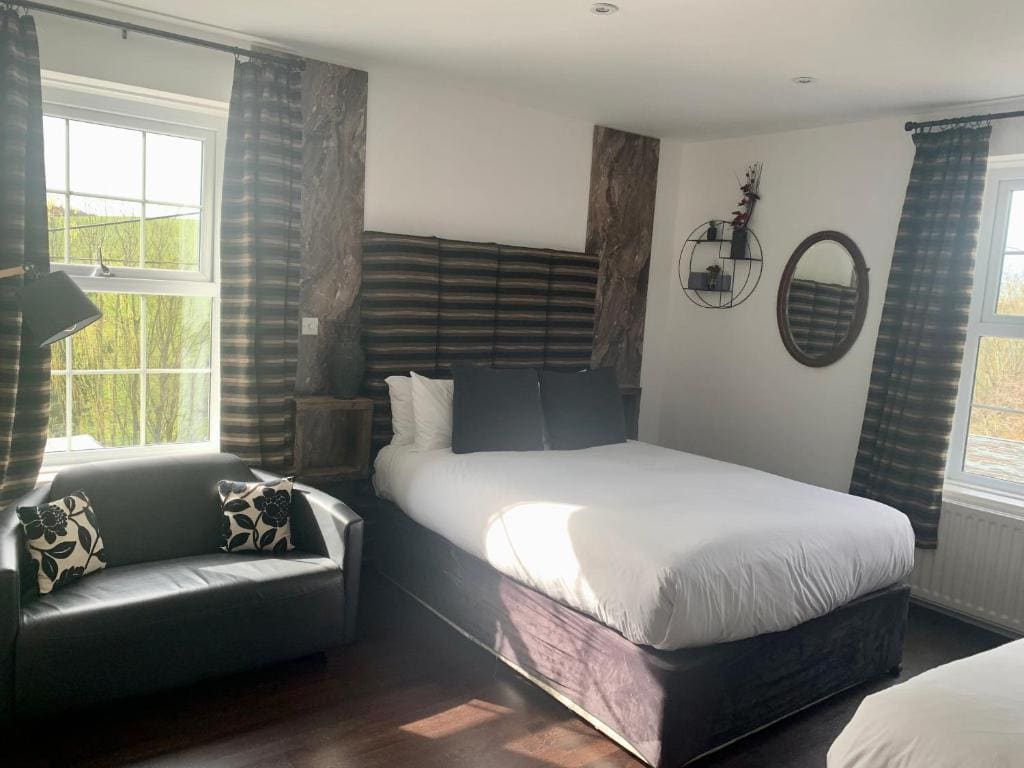 Quadruple Room room - Image 2