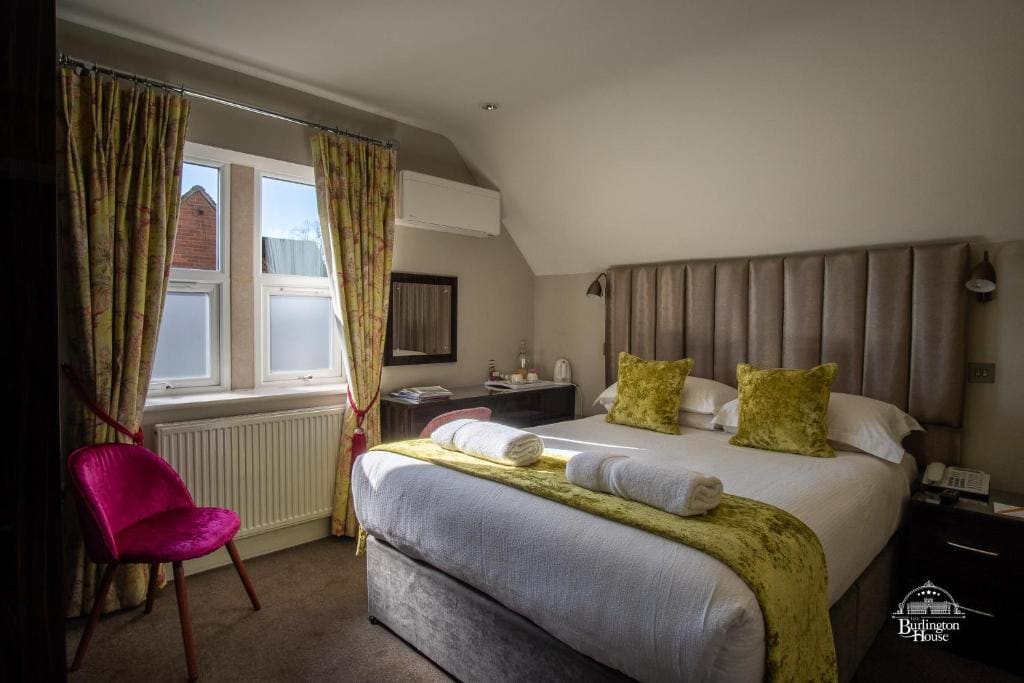 Queen Room room - Image 3