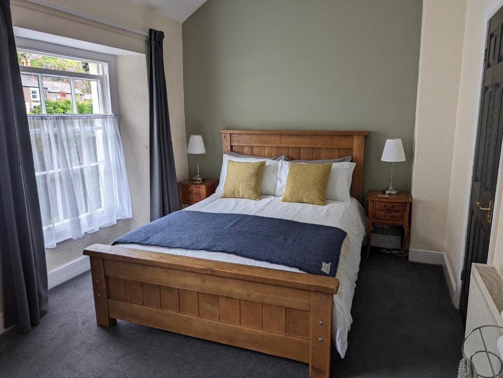 King Room room - Image 1