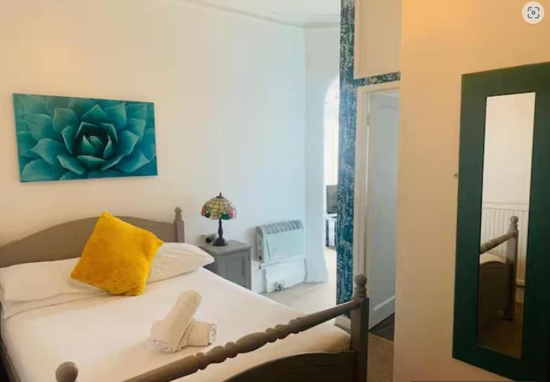 Double Room with Sea View room - Image 1