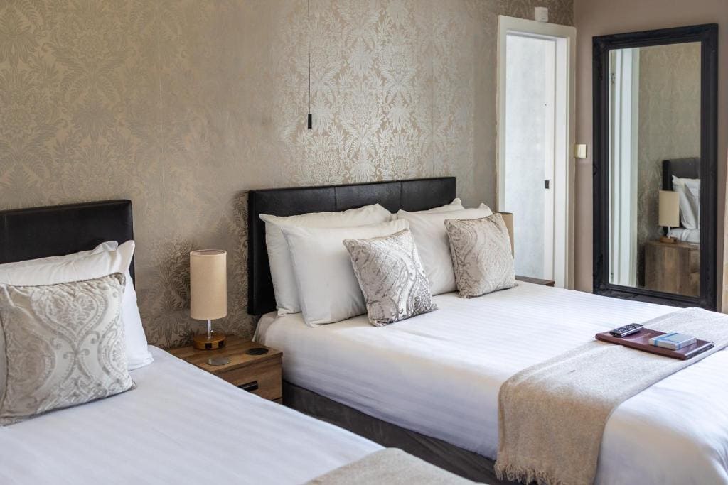 Quadruple Room with Garden View room - Image 3