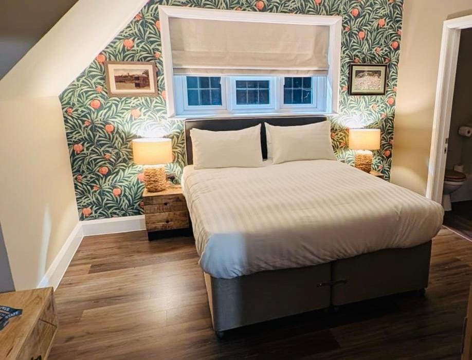 Suite room - Image 3