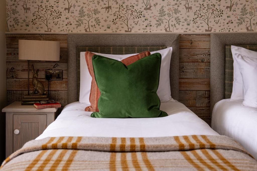 Classic Twin Room room - Image 1
