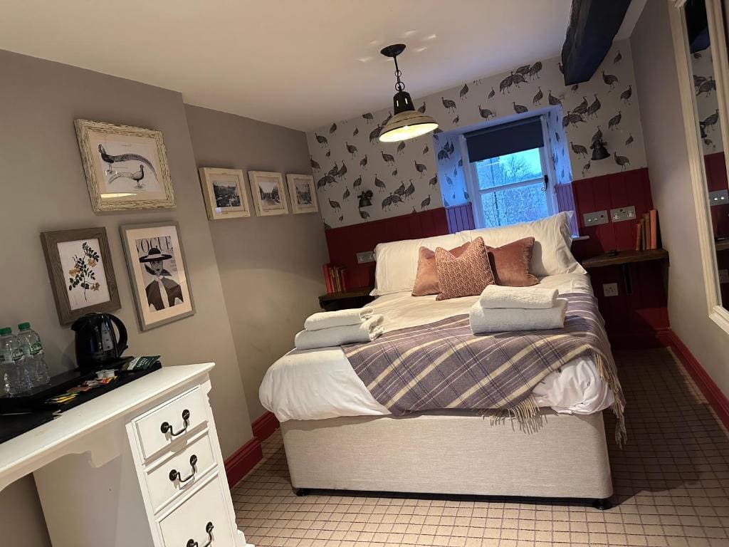 Double Room with Private Bathroom room - Image 1