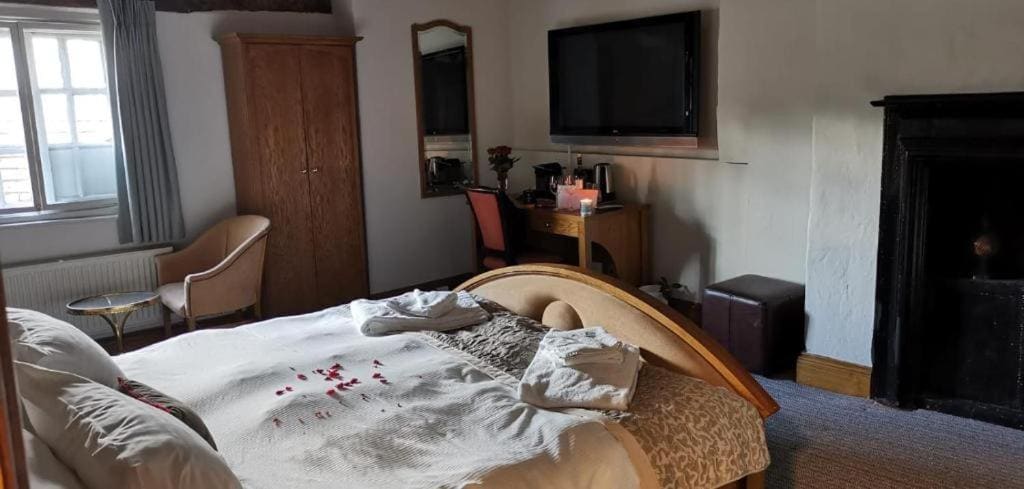 Deluxe Double Room room - Image 2