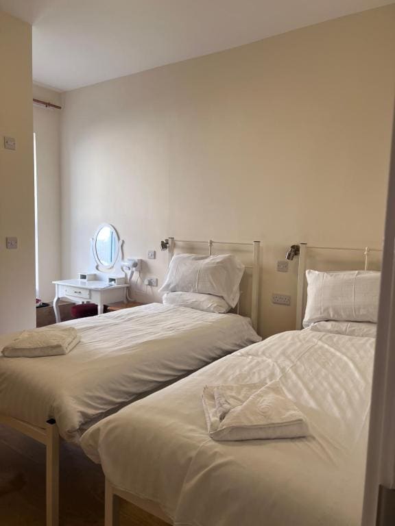 Standard Twin Room- First Floor room - Image 1