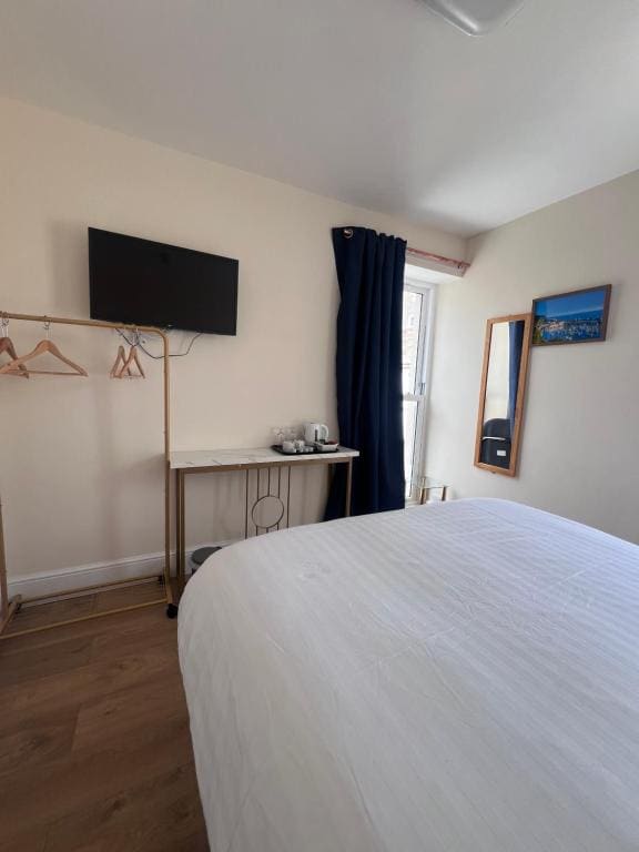 Standard Double Room room - Image 1
