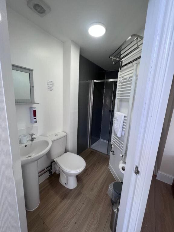 Double Room with Balcony- First Floor room - Image 3