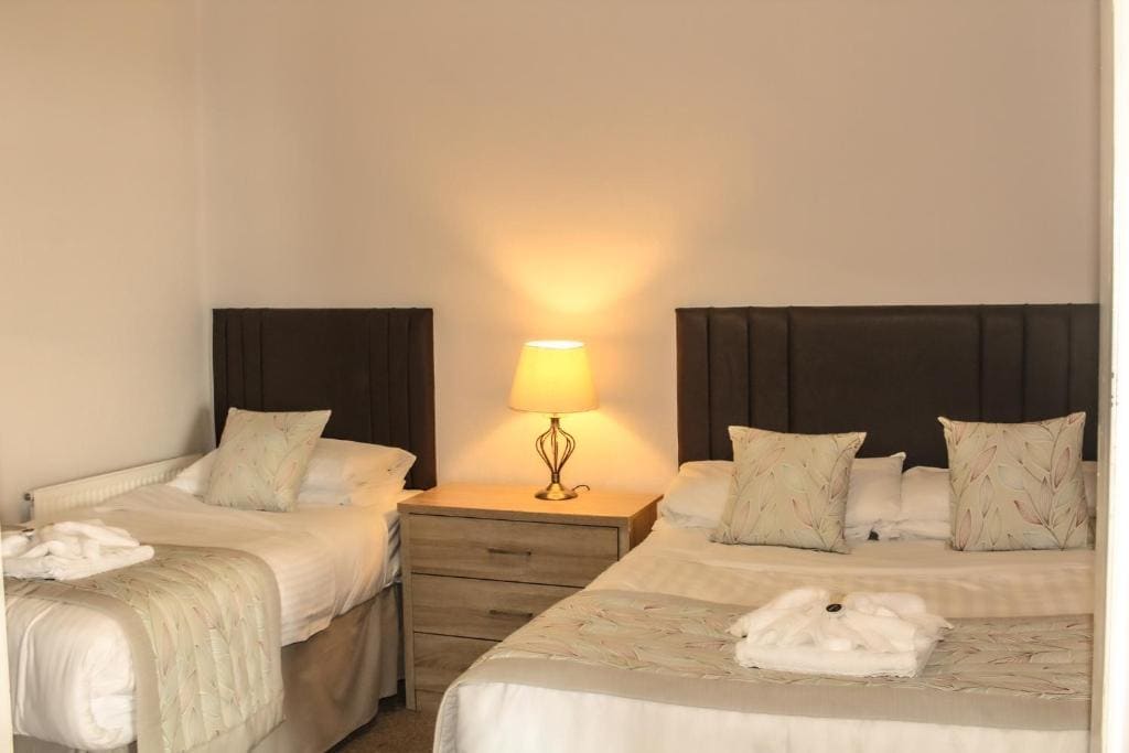 Double or Twin Room room - Image 2