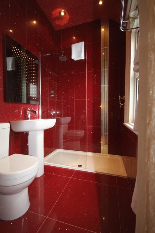 Superior Double Room with Sea View room - Image 2
