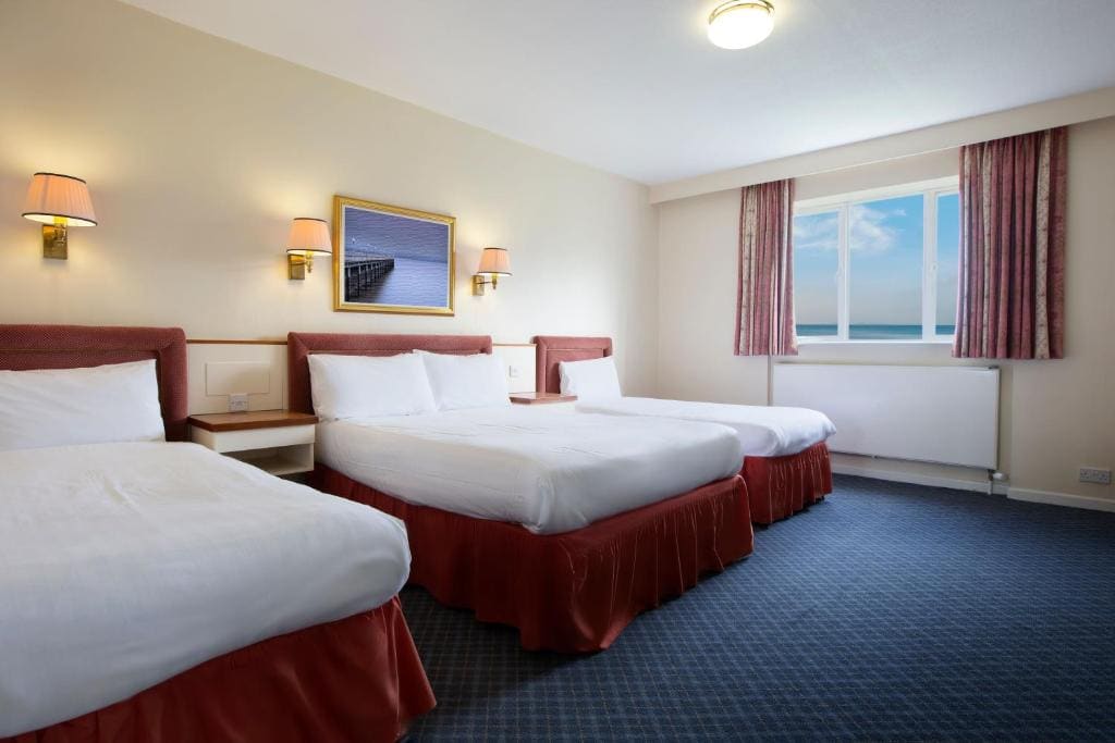 Family Room with Sea View room - Image 1