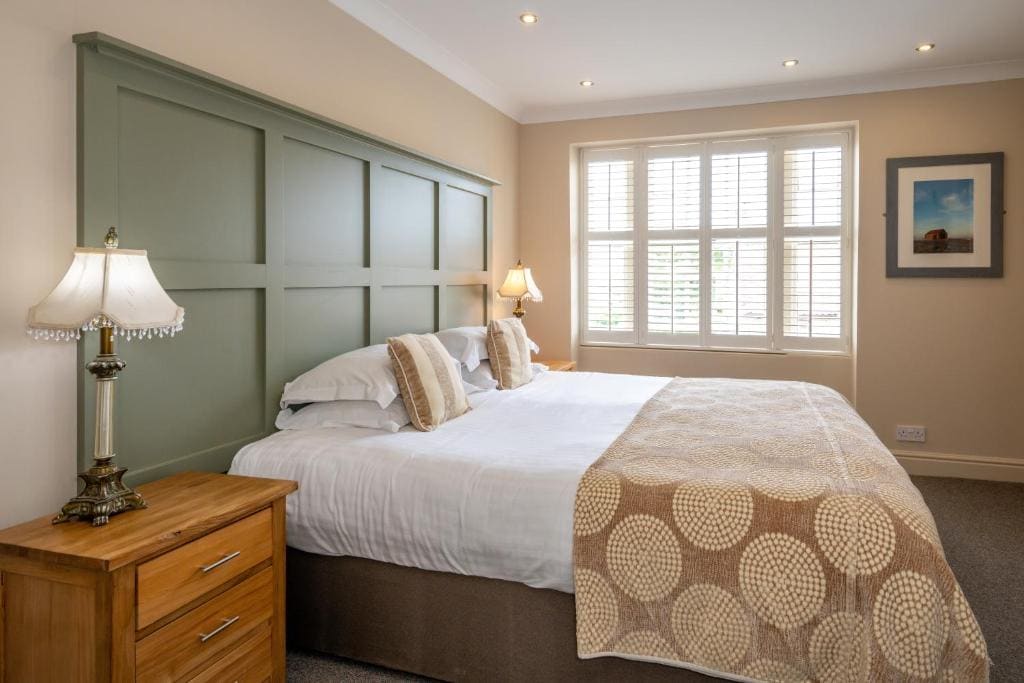 Standard King Room room - Image 2