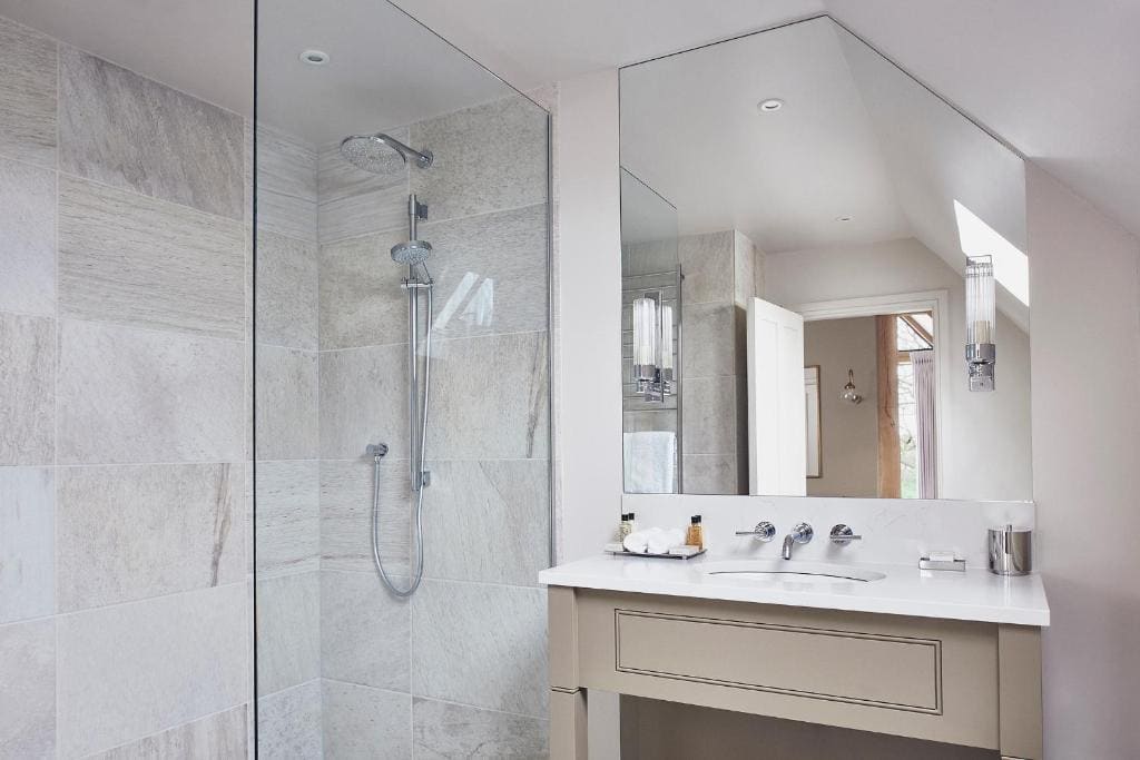Suite room - Image 2