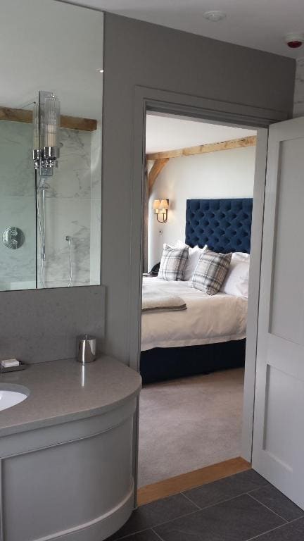 Superior Double Room room - Image 3