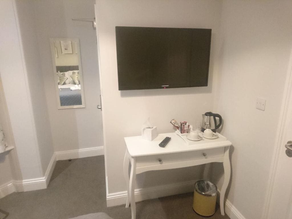 Standard Double Room room - Image 3