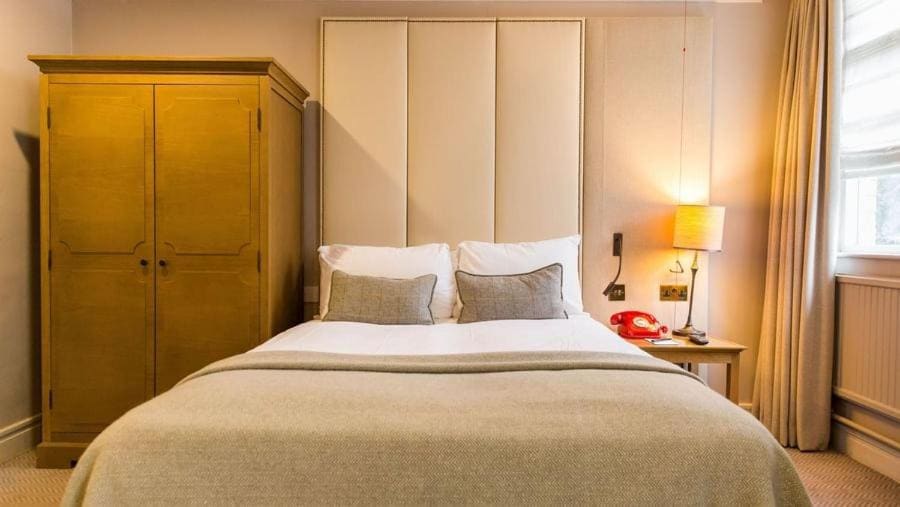Double Room - Mobility Access with Roll-in Shower room - Image 1