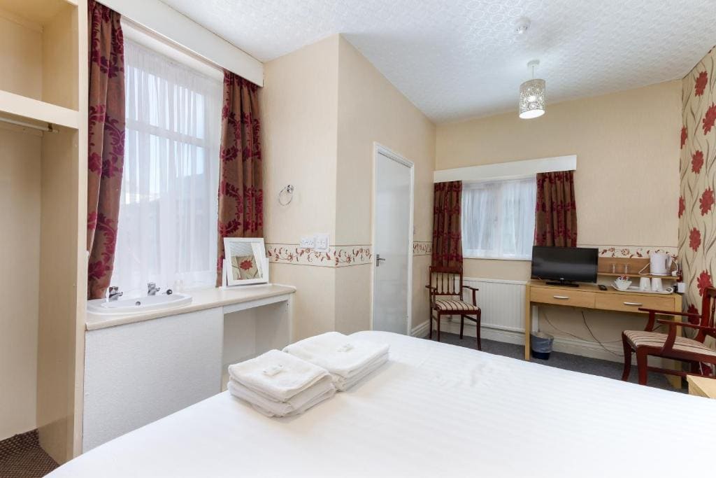 Superior Double Room room - Image 2