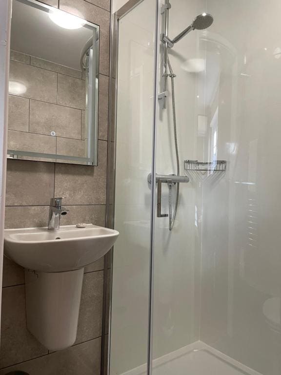 Standard Single Room room - Image 2