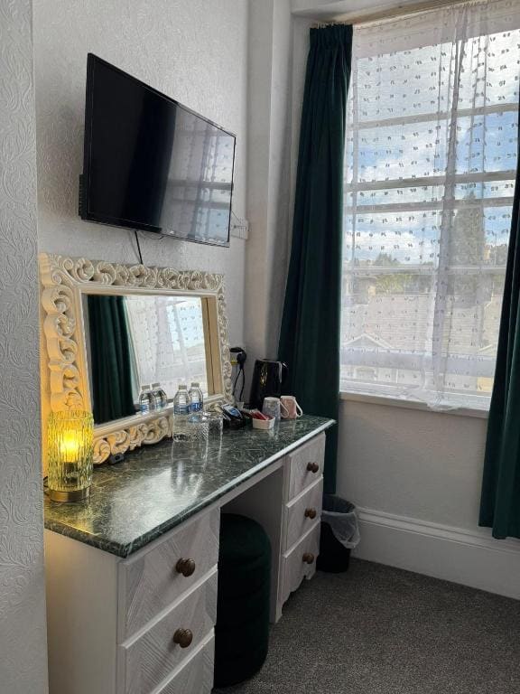 Superior Double Room room - Image 2