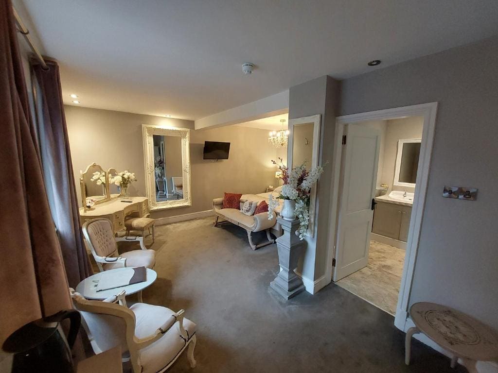 Deluxe Double Room room - Image 3
