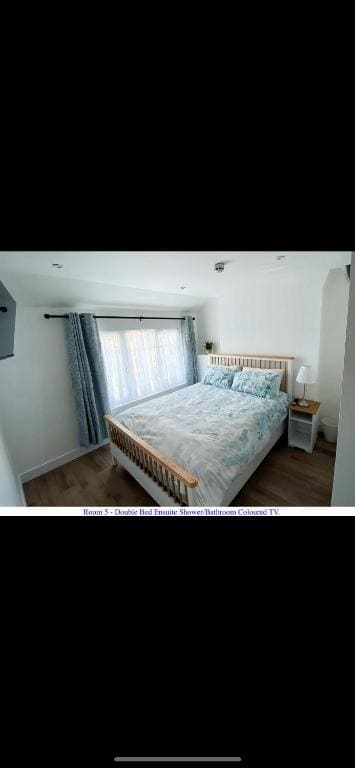 King Room room - Image 1