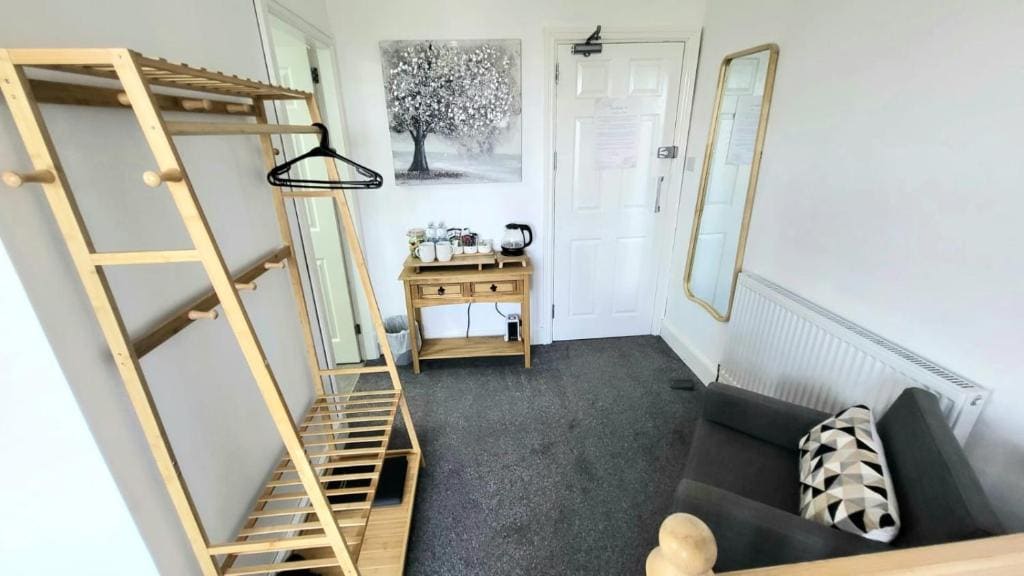 Deluxe Double or Twin Room with Mountain View room - Image 2