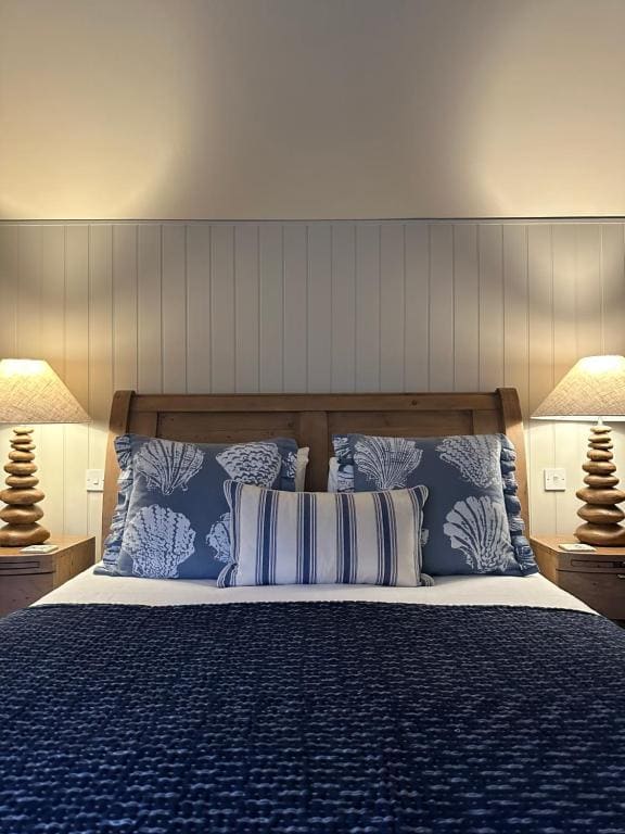 King Room with Garden View room - Image 1