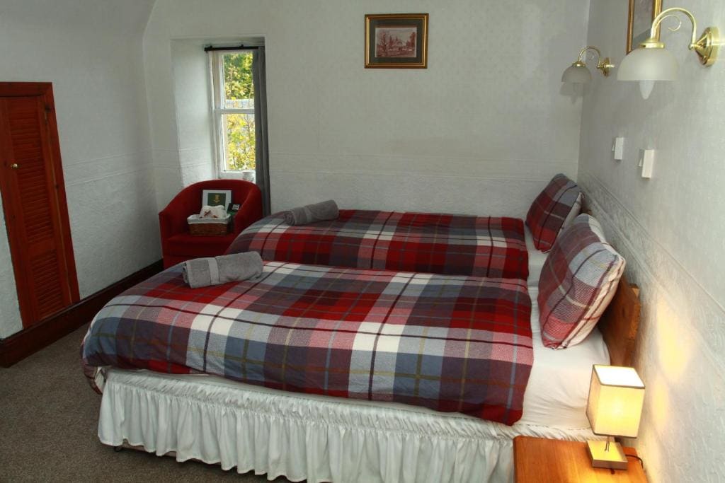 Standard Double or Twin Room room - Image 2