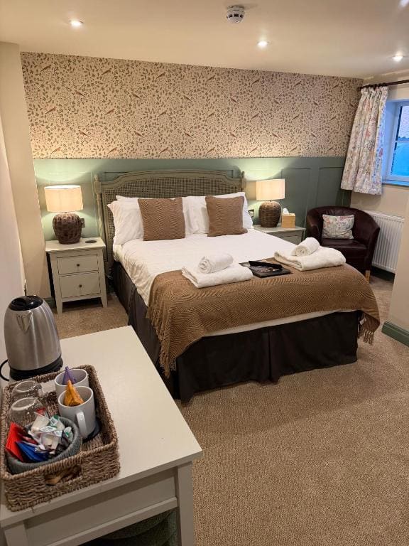 Small Double Room room - Image 3