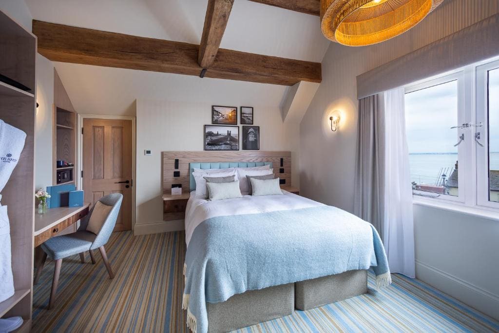 Suite with Sea View room - Image 1