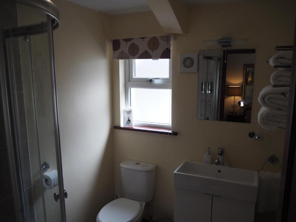 Standard Double Room room - Image 2