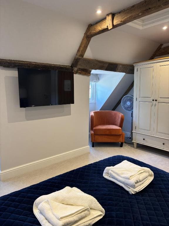 Superior King Room room - Image 2