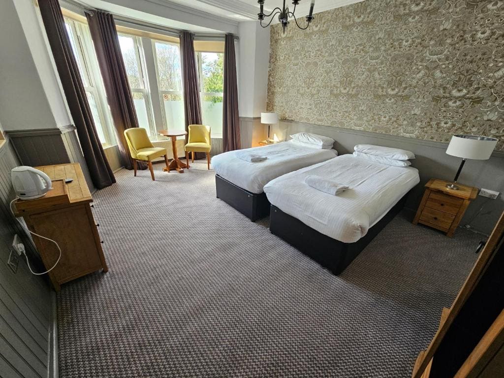 Twin Room room - Image 3
