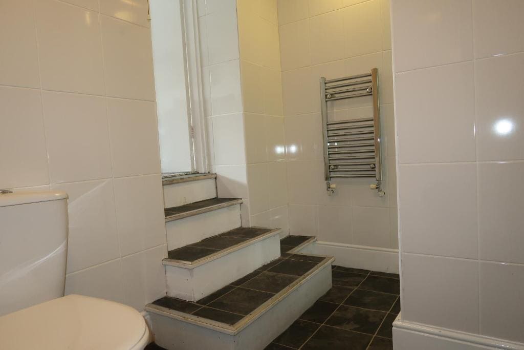 Triple Room with Shower room - Image 1
